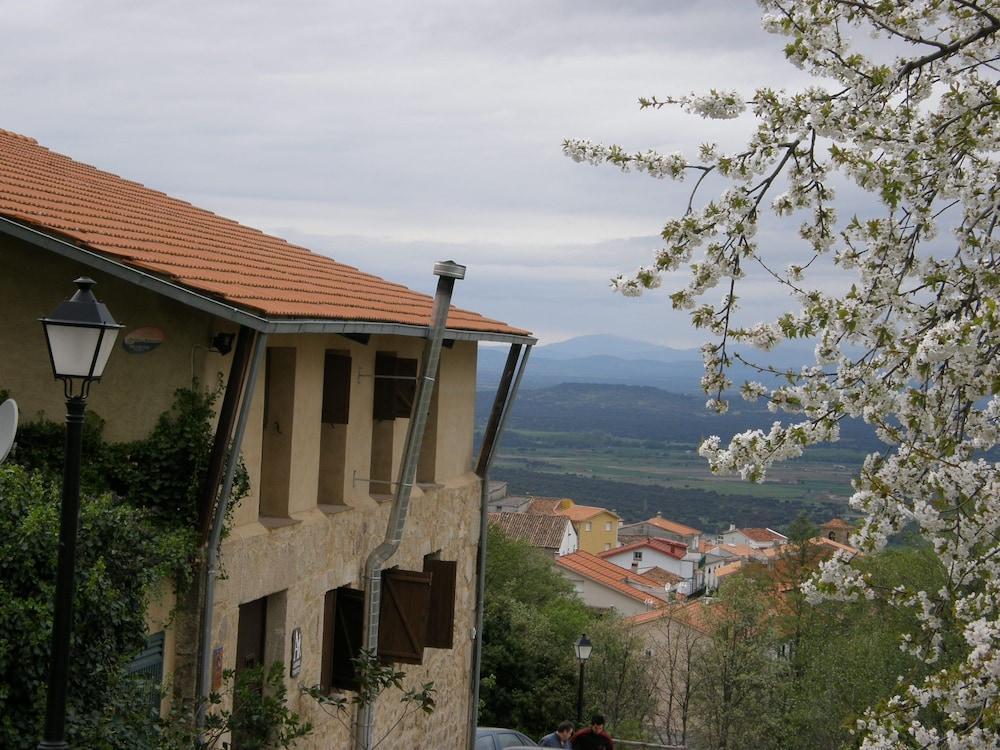 Albergue Aurora Boreal Casas del Monte Εξωτερικό φωτογραφία